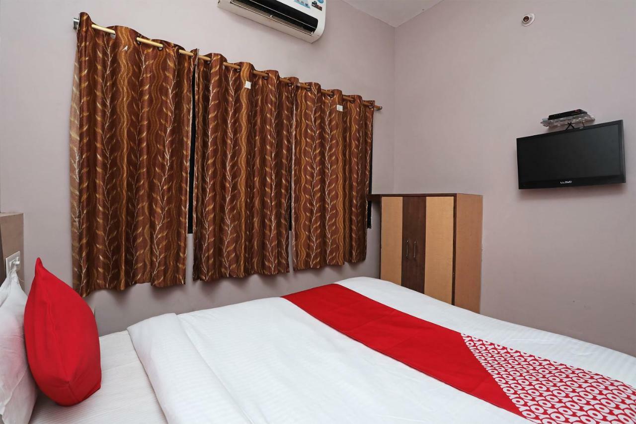 Oyo 6274 Hotel Janaki Residency Puri Dış mekan fotoğraf